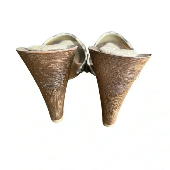 MIA slide heels, leopard print upper, sz 8, faux wood soles, pad insole, used - Picture 4 of 5